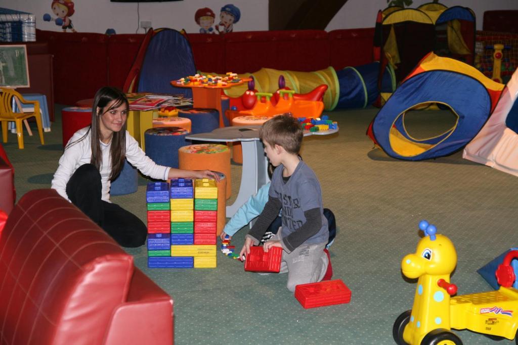 Hotel Angella Kopaonik Bagian luar foto